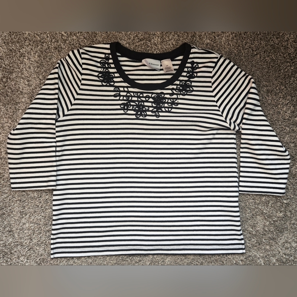 Alfed Dunner Striped Black and White Top Embroidery Petite Small Grandmacore